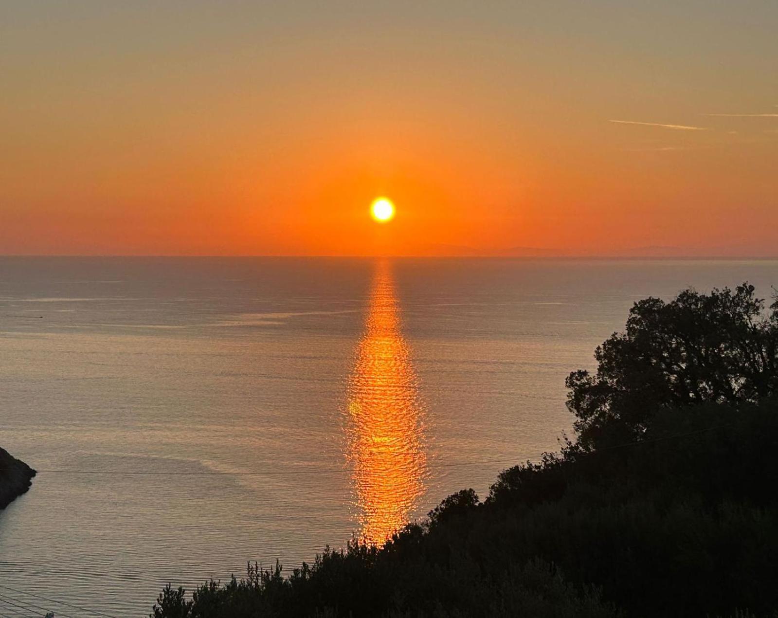 Villa Velta Sea Sunset Porto Santo Stefano  Exteriér fotografie
