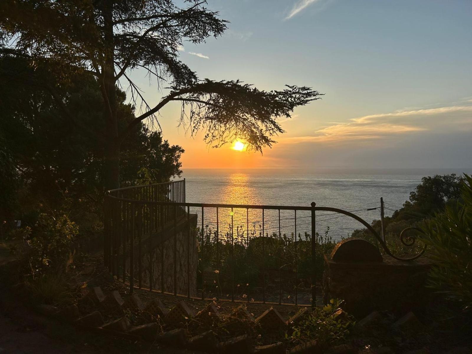 Villa Velta Sea Sunset Porto Santo Stefano  Exteriér fotografie